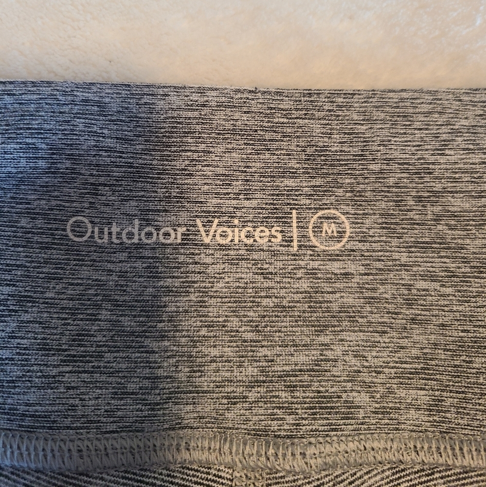 Outdoor Voices Heathered Gray Leggings size M - Picture 2 of 4